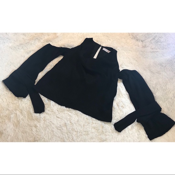 Keepsake Twin Peaks Tie Sleeve Cold Shoulder Top - Picture 8 of 8